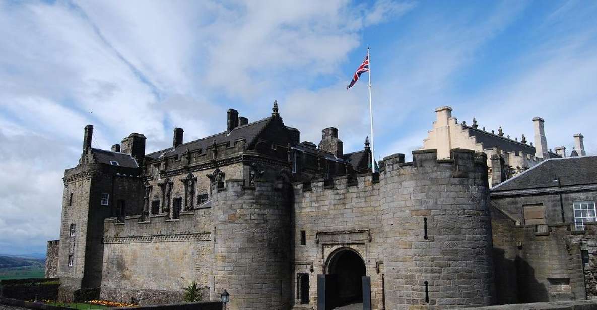 1 greenock day trip to stirling castle and loch lomond Greenock: Day Trip to Stirling Castle and Loch Lomond
