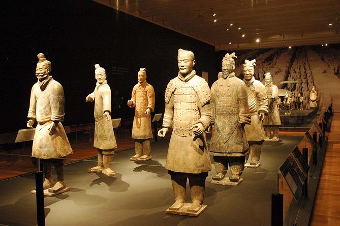 Group Tour of Terracotta Warriors Qin Shi Huang Mausoleum in Xian
