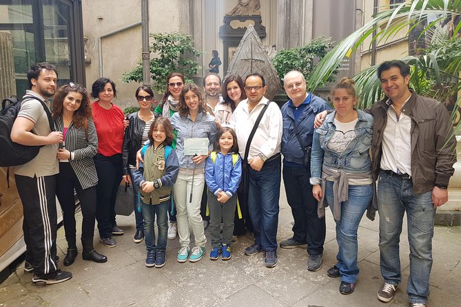 Guide Tour in Naples Downtown With an Art Expert