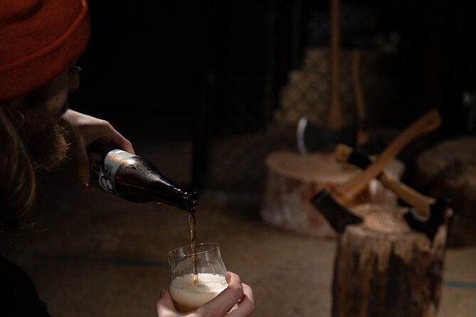 Guided Axe Throwing Experience in Frankfurt Altstadt