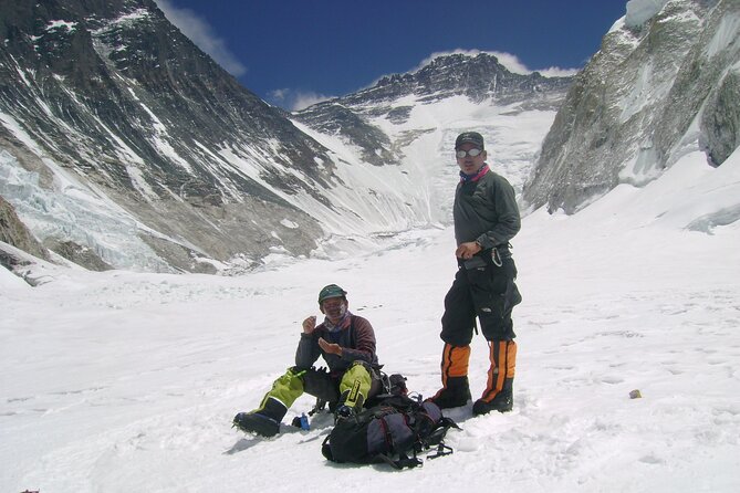 Guided Everest Expedition – Nepal Side