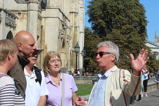 Guided Historic Walking Tour of Cambridge With Guide and Peek