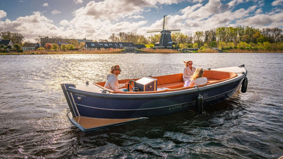 Haarlem: Private Boat Rental City Center