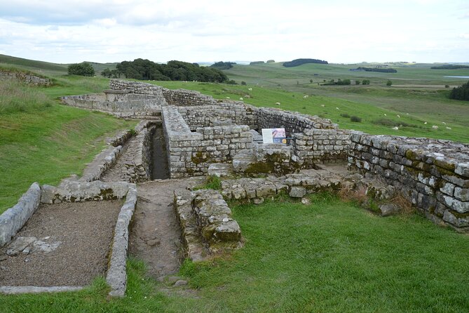 1 hadrians wall a self guided audio tour along the ruins Hadrians Wall: a Self-Guided Audio Tour Along the Ruins