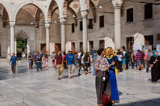 1 hagia sophia hippodrome blue mosque and grand bazaar guided tour Hagia Sophia, Hippodrome & Blue Mosque and Grand Bazaar Guided Tour