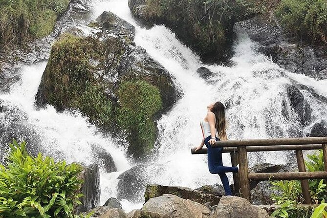 Half-Day at Beautiful Town of El Retiro & Tekendamita Waterfall!