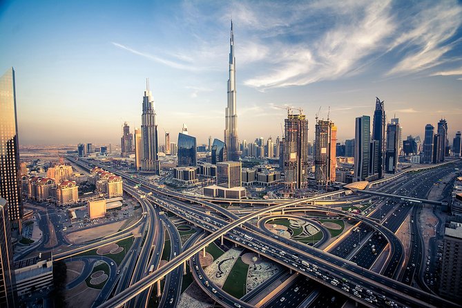 Half-Day Dubai Modern City Tour With Burk Khalifa Photo Stop