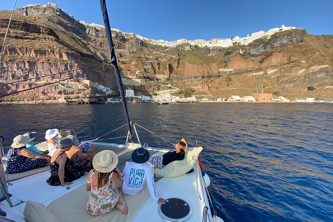 Half-Day Guided Cruise Tour in Santorini