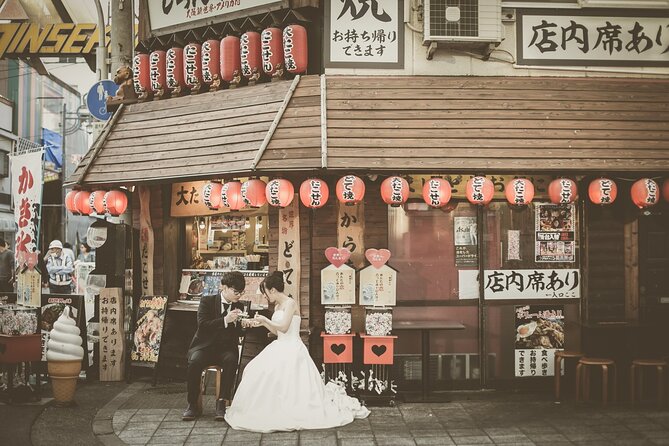 Half Day Private Couple Photography Experience in Osaka