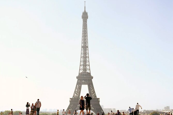 Half-Day Private Eiffel Summit , Crepe & Seine River Lunch Cruise