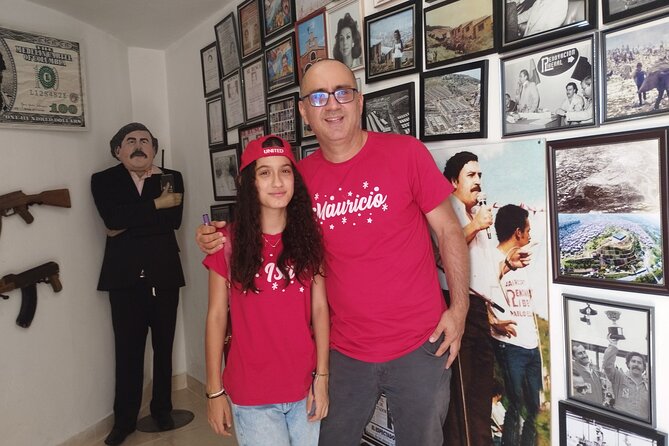 Half-Day Private Historical Tour in Pablo Escobar With Cable Car