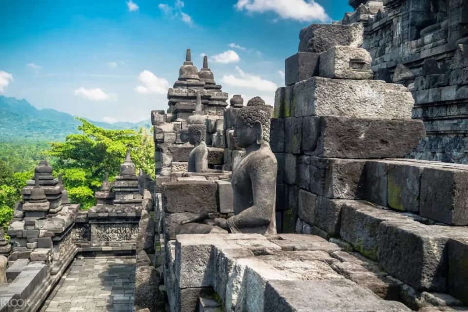 1 half day tour borobudur from yogyakarta with ticket guide Half-Day Tour Borobudur From Yogyakarta With Ticket & Guide