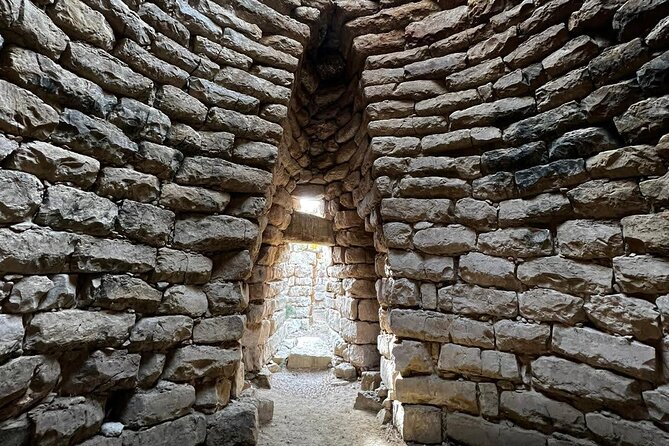 1 half day tour to the nuraghe piscu Half-day Tour to the Nuraghe Piscu