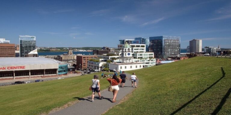 Halifax: Small Group Walking Tour With Citadel & Museum