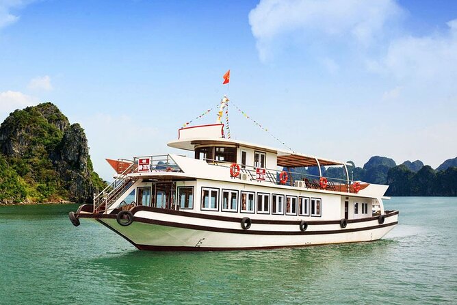 1 halong bay boat tour 4 hours from halong city Halong Bay Boat Tour 4 Hours From Halong City
