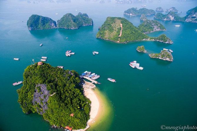 Halong Bay Discovery With 6 Hours Boat Tour From Halong City