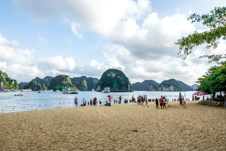 1 halong day cruise experience with lunch kayaking Halong Day Cruise Experience With Lunch & Kayaking