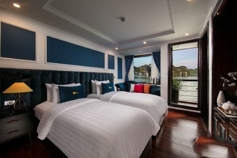 Hanoi: 2-Day Ha Long Bay 5-Star Cruise Tour With Activities