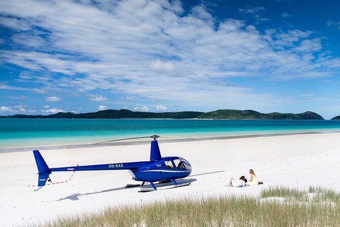 Heart Reef & Whitehaven Rest and Relax – 2.5Hr Helicopter Tour