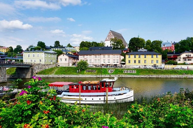 Helsinki VIP City Tour and Medieval Porvoo by Private Car With Personal Guide