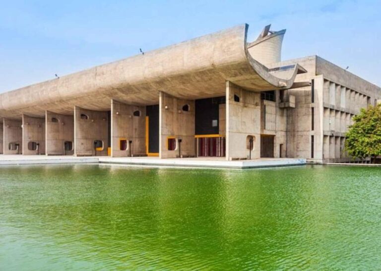 Highlights of the Chandigarh (Guided Half Day City Tour)
