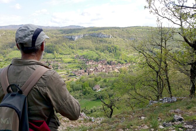 Hike to Discover the Most Beautiful Villages of France of the Dordogne Valley : Loubressac and Autoi