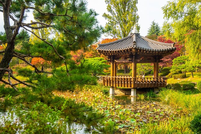 Historic and Natural Beauty- Gyeongju Autumn Foliage Day Tour
