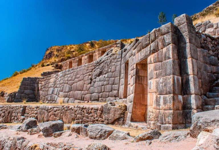 Historic Sanctuary of Machu Picchu-Humantay-Vinicunca 5Days