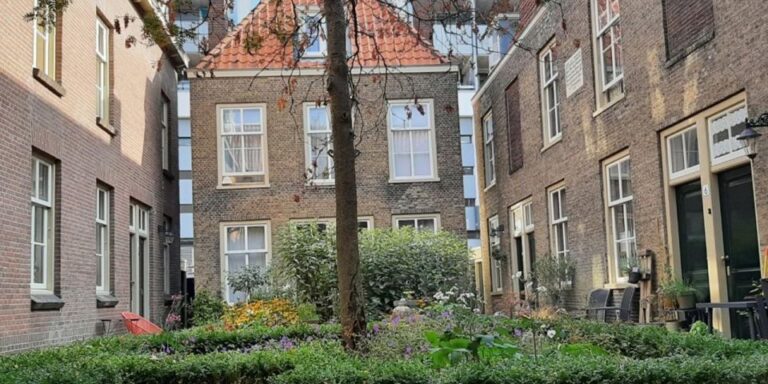 Historical Dordrecht: Private Tour With Local Guide