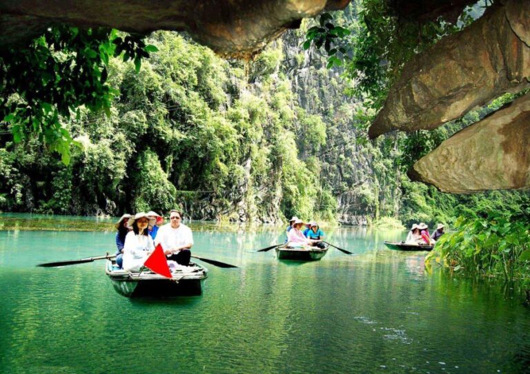 Hoa Lu – Tam Coc/Trang an – Mua Cave From Hanoi City