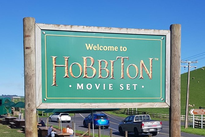 Hobbiton Movie Set Luxury Private Tour From Auckland