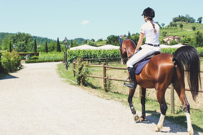 Horseback Riding and Wine Tasting in Tuscany