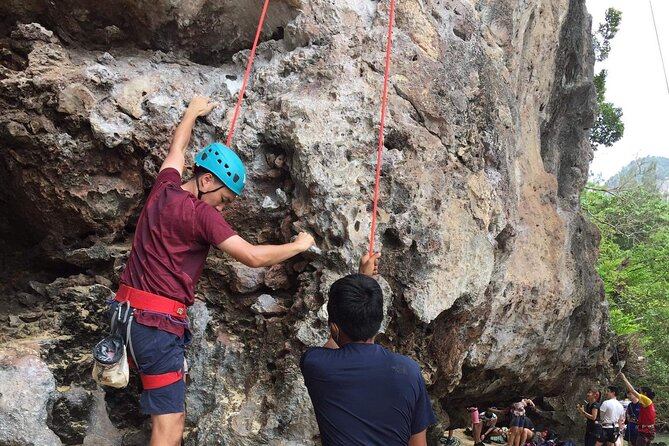 Hot Rock Climbing School