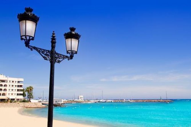 Ibiza Island Tour: Punta Arabi Local Market