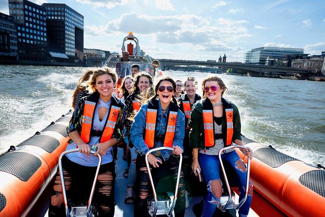 Iconic Sights of London: High-Speed Boat Trip