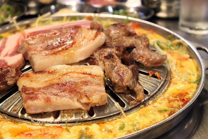 Immersive Korean BBQ, Market, and Secret Pub Experience in Seoul