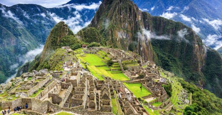Inca Citadel and Machu Picchu Mountain