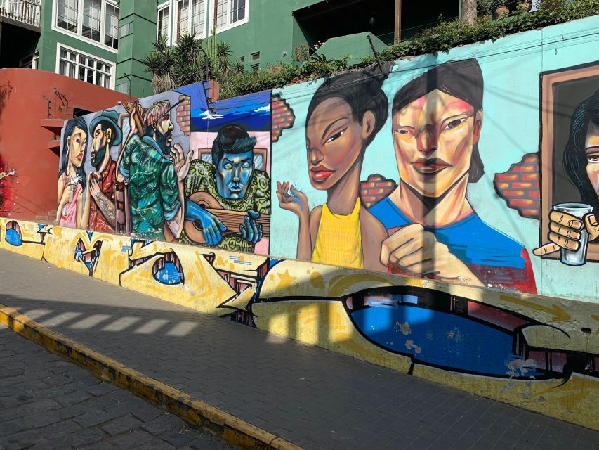 Instagram Tour of Bohemian and Colorful Lima and Callao