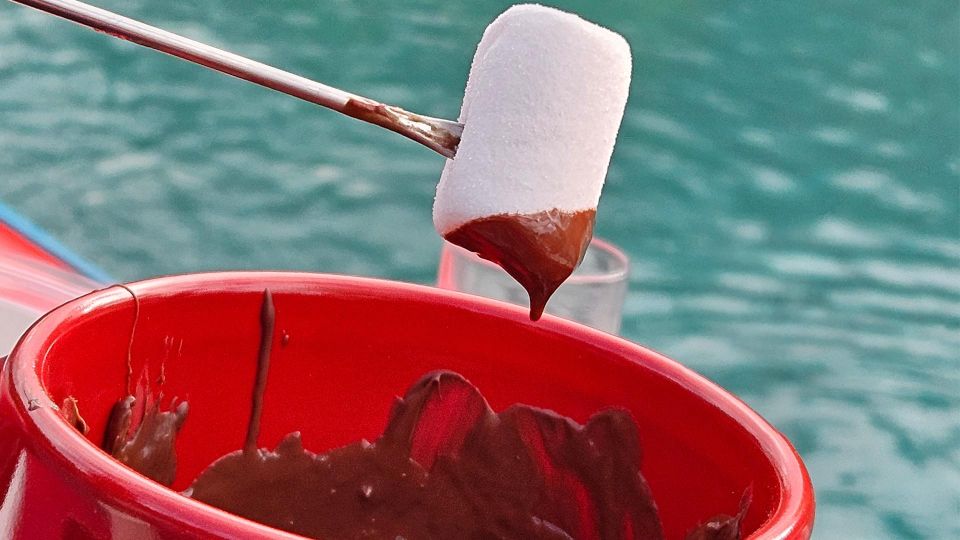 1 interlaken chocolate fondue float Interlaken: Chocolate Fondue Float