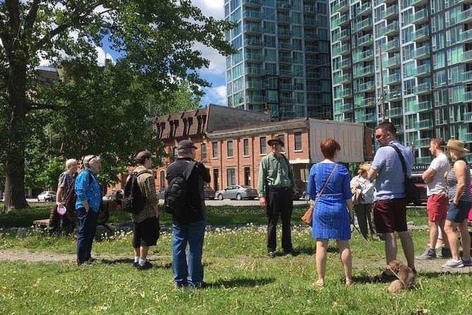 Irish Famine in Montreal Walking Tour