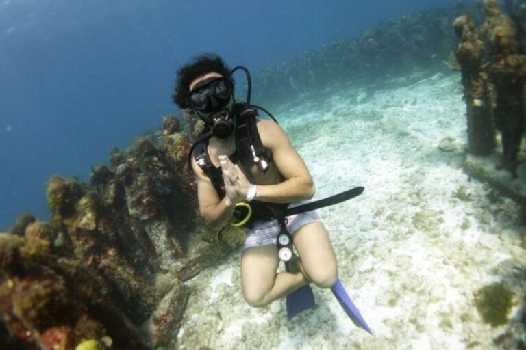 Isla Mujeres: 2-Tank Dive for Certified Divers