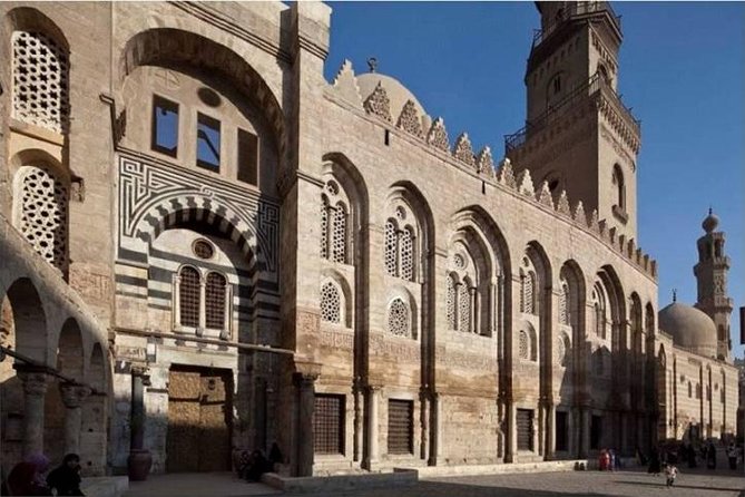 Islamic Cairo Walking Tour: Khan El Khalili, Al-Azhar Mosque