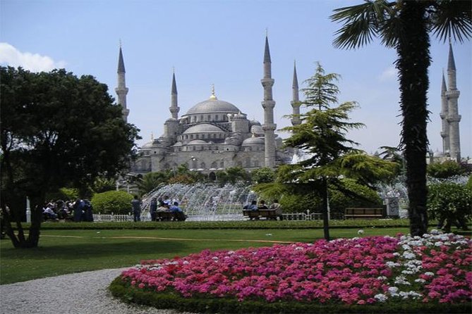 Istanbul Old City Tour Blue Mosque, Hagia Sophia,Topkapi Museum and Grand Bazzar
