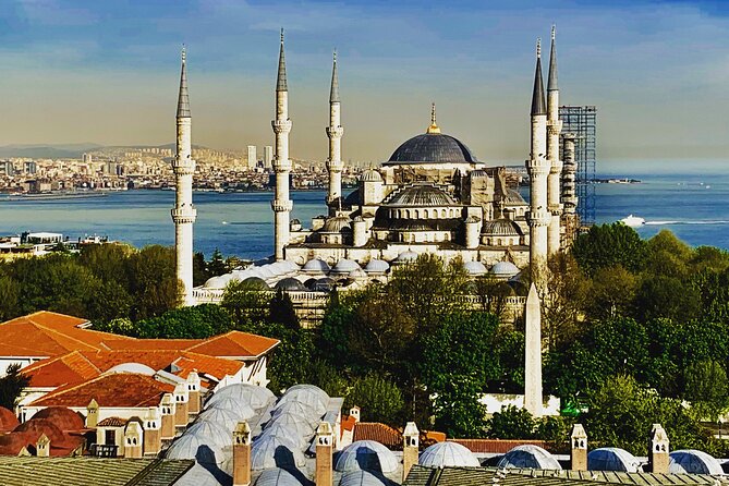 Istanbul – Topkapi Palace, Basilica Cistern, Grand Bazaar Tour