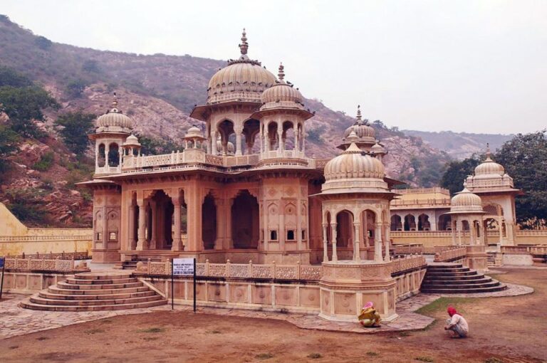 Jaipur: Sightseeing Full Day Tour By Car With Guide