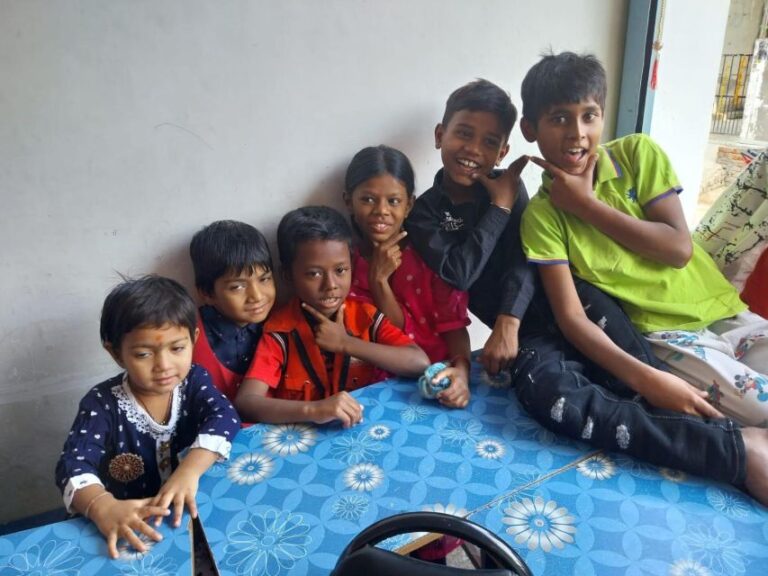 Jaipur: Slum Education Center Volunteer Abroad Trip