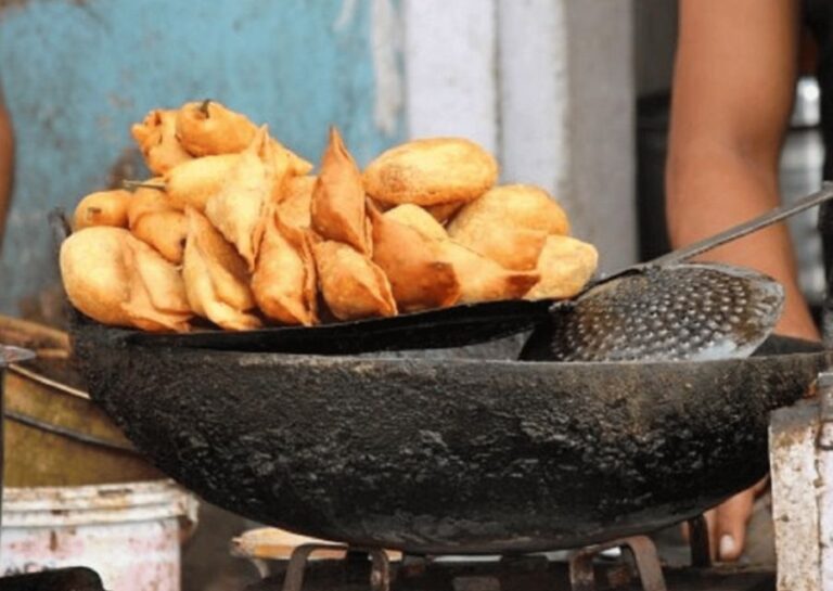 Jaisalmer Street Food Crawl -Guided Local Food Tasting Tour