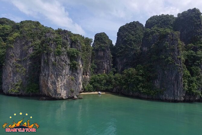 James Bond Private Tour From Krabi by Speedboat