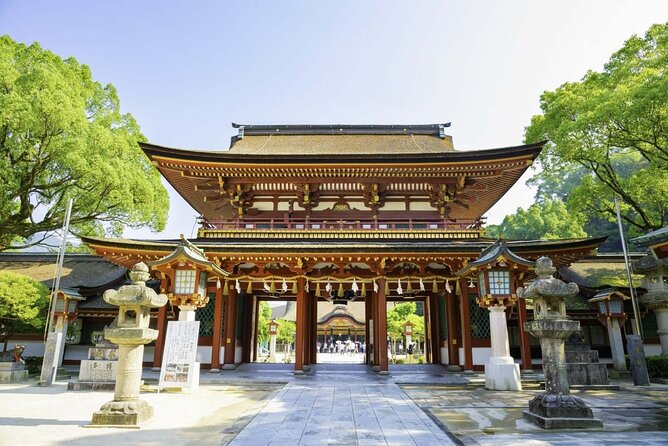 Japans Dazaifu and Mountaintop Full Day Private Tour