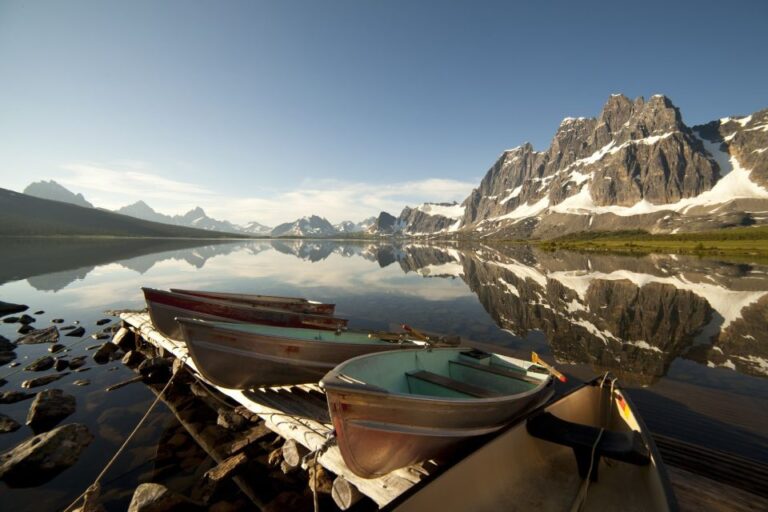 Jasper: Transfer to Banff/Lake Louise W/ Columbia Icefields